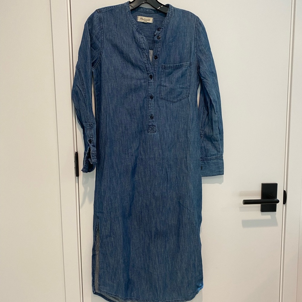 Madewell dark chambray midi dress